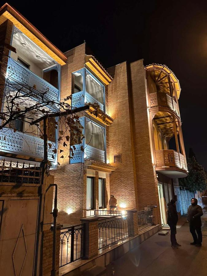 Hotel Embassy 트빌리시 외부 사진