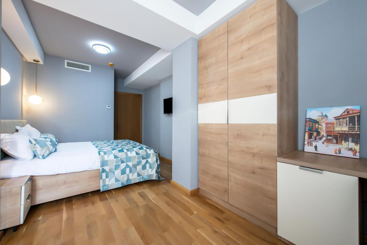Hotel Embassy 트빌리시 외부 사진
